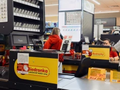 Biedronka odpowiada związkowcom. "Populistyczne żądania"