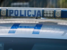 Kolizja na skrzyżowaniu przy Biedronce w Ciechanowie. Zderzyły się dwa pojazdy