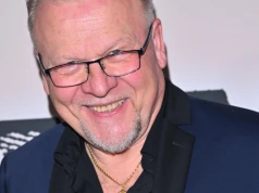 Mało kto wie, że gwiazdor "M jak miłość" ma znanego syna. Na pewno go kojarzycie