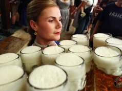 Prawie 70 zł za litr piwa. Ruszył Oktoberfest. Będzie monitoring AI