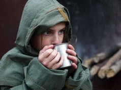 5 domowych sposobów na przeziębienie, które znały nasze babcie. Nie wszystkie są dobrym pomysłem