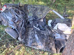 Koszmarny wypadek ze skutkiem śmiertelnym. Skoda skosiła betonowy słup