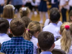 Nowe zasady dla uczniów. W sondażu Polacy ocenili kolejne zmiany w szkołach