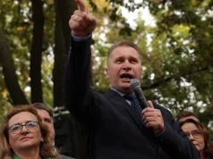Czarnek na manifestacji przed TK. Wygrażał rządowi: Zrobimy wam jesień średniowiecza