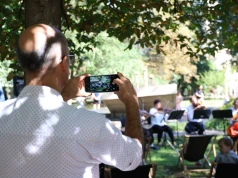 Filharmonia Krakowska zagrała pod chmurką. Muzyczny piknik na Plantach