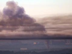 Masowy atak ukraińskich dronów na Moskwę. Uszkodzona rafineria
