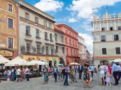 Zagraniczni turyści coraz chętniej wybierają to polskie miasto. Przylatują nawet z Chin