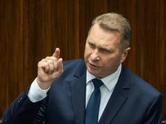 Czarnek: "Idziemy na wojnę z Brukselą". Co to oznacza?