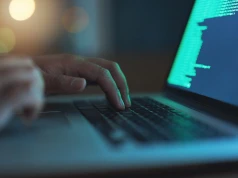 Wybory w Rosji pod presją cyberataków. CKW informuje o szokującej skali