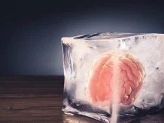 Czy da się pokonać śmierć? Milionerzy zamrażają ciała i testują biohacking