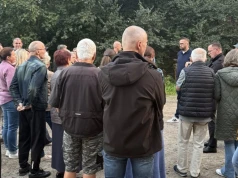 Rozmowy o problemach w okolicy