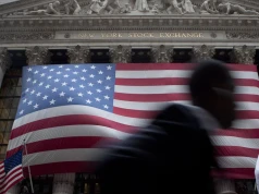 Przed sesją na Wall Street: ropa tanieje, akcje AI odbijają, rynek czeka na Fed i szczyt USA–Chiny