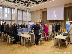 Zielona Góra. Na sejmiku pożegnano generała Różańskiego