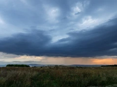 Śnieg, deszcz i porywisty wiatr. Taka pogoda czeka Polskę