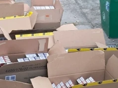 Ponad 57 tys. papierosów zabezpieczonych na przygranicznym targowisku. KAS zatrzymała 41-latka
