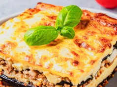 Grecy nie zostawią nawet kawałeczka. Kultowa mięsno-warzywna zapiekanka