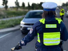 Policjanci kontrolowali trzeźwość kierowców, a wywrócił się pijany na hulajnodze