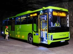 Wsadzili chiński autobus do kopalni. Nadal łączył się z bazą