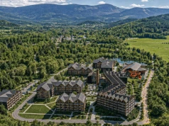 Aquapark za prawie 100 mln zł. Będzie kino basenowe i infinity z widokiem na Śnieżkę