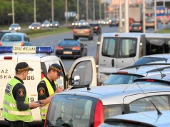 Nowe uprawnienia straży miejskiej już obowiązują. Kierowca może dostać nawet 3000 zł mandatu