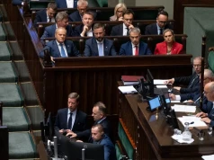 "Koalicja 15 października żegna się z władzą". Jest nowy sondaż