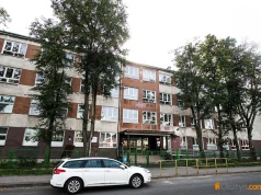 Była nauka zdalna, jest powrót do szkolnych ławek. Olsztyńska „handlówka” przeszła termomodernizację
