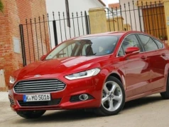 Ford Mondeo Mk5: 2.0 Hybrid vs 2.0 EcoBlue