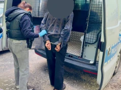 Podpalił 650 balotów. 61-latek usłyszał osiem zarzutów i trafił do aresztu