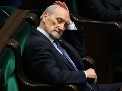 Rusza śledztwo. Macierewicz usłyszy zarzuty za akcję pod AWS? „Pan nie ma prawa mnie powstrzymywać”