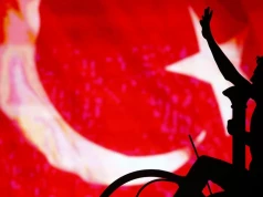 Przepis na "pompę" po turecku. 40 000% zysku i aresztowania w otoczeniu Erdoğana