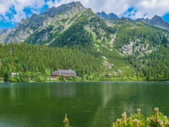 Popradzki Staw – szlak, parking, trasy i co warto zobaczyć po drodze