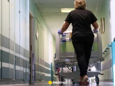 Warszawski szpital dziecięcy traci personel. Konflikt o wynagrodzenia i nowe kontrakty