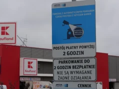 Koniec z biletami na parkingach pod sklepami. Pilotażowy program ruszył we Wrocławiu