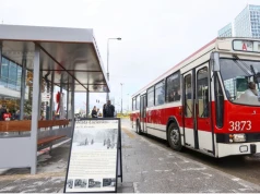 Wiata z lat 70. wraca do Warszawy. Słynna Ełka znów będzie służyć pasażerom