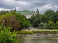 Ten park to zielony klejnot Śródmieścia. Sprawdzi się na jesienny spacer