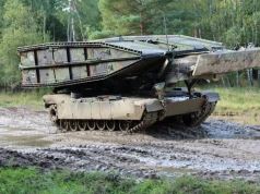 Może po nich przejechać ponad 100 ton. Polscy żołnierze szkolą się w obsłudze nowych mostów