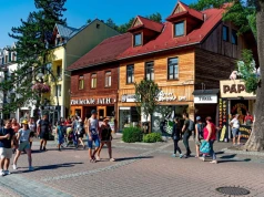 Turyści zapłacą więcej za każdą noc. Od stycznia nowe stawki