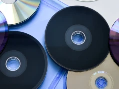 Nowa płyta pomieści 2 TB i przechowa dane przez 50 lat