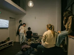 Trzydziestolatkowie w Europie coraz rzadziej mają własne mieszkanie. W Polsce ponad połowa młodych dorosłych mieszka z rodzicami