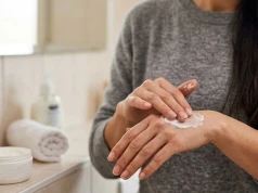 Kosztuje niewiele, a ma mnóstwo zastosowań. Maść z witaminą A warto mieć pod ręką jesienią i zimą