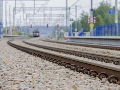 Jedlanka. 12-latek mógł doprowadzić do katastrofy na torach