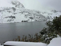 Tatry. TOPR ostrzega przed samoistnymi lawinami