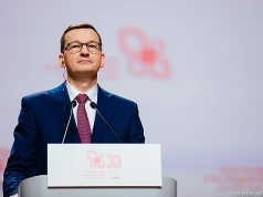 Morawiecki drwi z Tuska. „Robi śmieszne filmiki i nie panuje nad sytuacją”