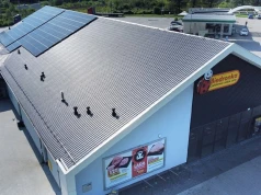 Ponad 2300 działających instalacji fotowoltaicznych. GreenYellow wspiera plan dekarbonizacji Biedronki