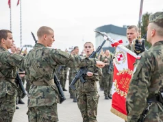 Słowa, które zobowiązują. Uroczysta przysięga wojskowa w dęblińskiej Szkole Orląt