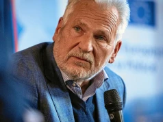 Kwaśniewski udzielił rady Nawrockiemu. "Putinowi ręki bym nie podał"