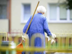 Praca na emeryturze? Tylko wtedy można dorabiać bez ograniczeń