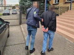 Liczył, że policjanci odejdą z niczym. 40-latek trafił do więzienia