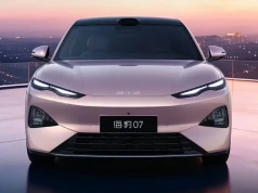 BYD pokazał nowego Seal 07. Sedan urósł do 5,08 m długości