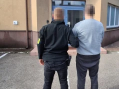 Zwrot towaru był mistyfikacją. Policjanci zatrzymali przebiegłego 29-latka